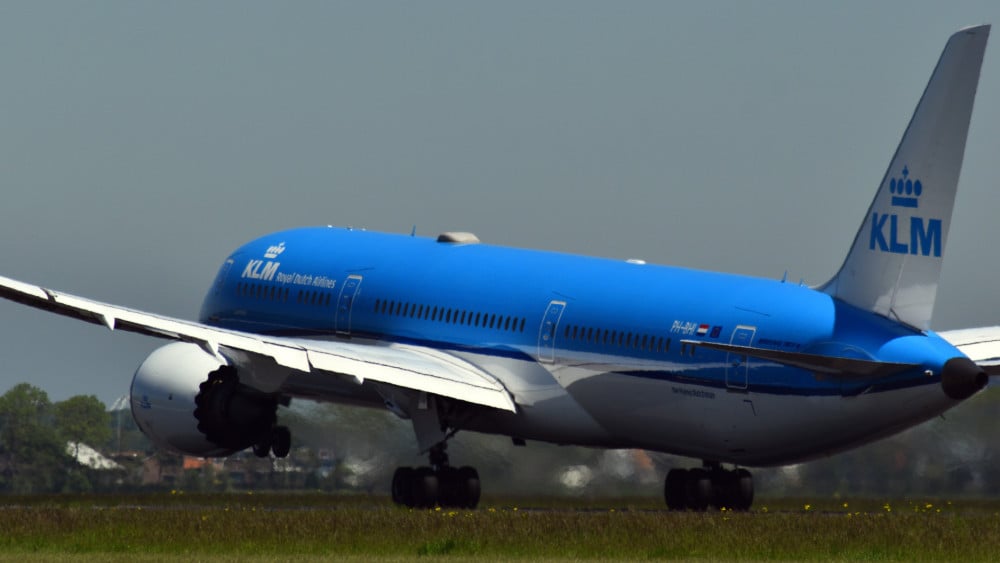 KLM-vlucht onderweg naar Midden-Oosten om gestrande reizigers op te halen