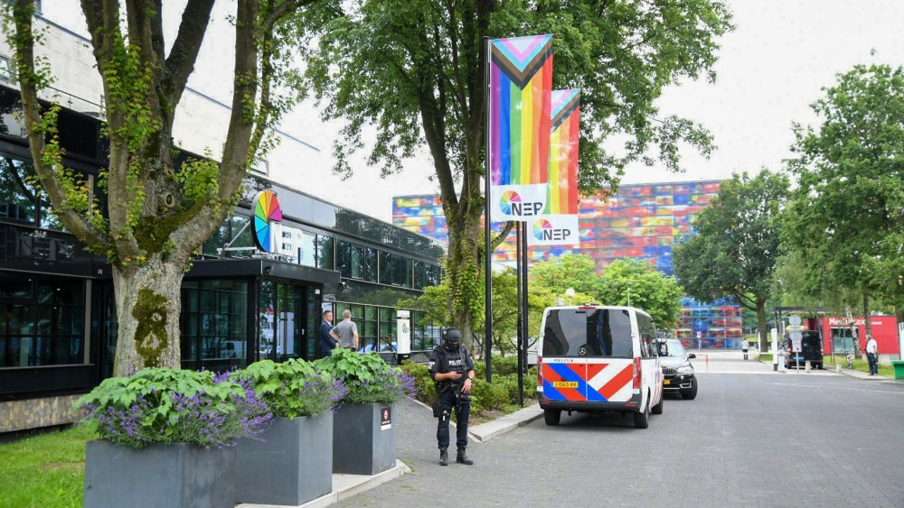 Zware beveiliging Hilversum Mediapark vanwege RTL Boulevard