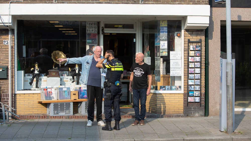 Gooisch Vinyl in Bussum berooft