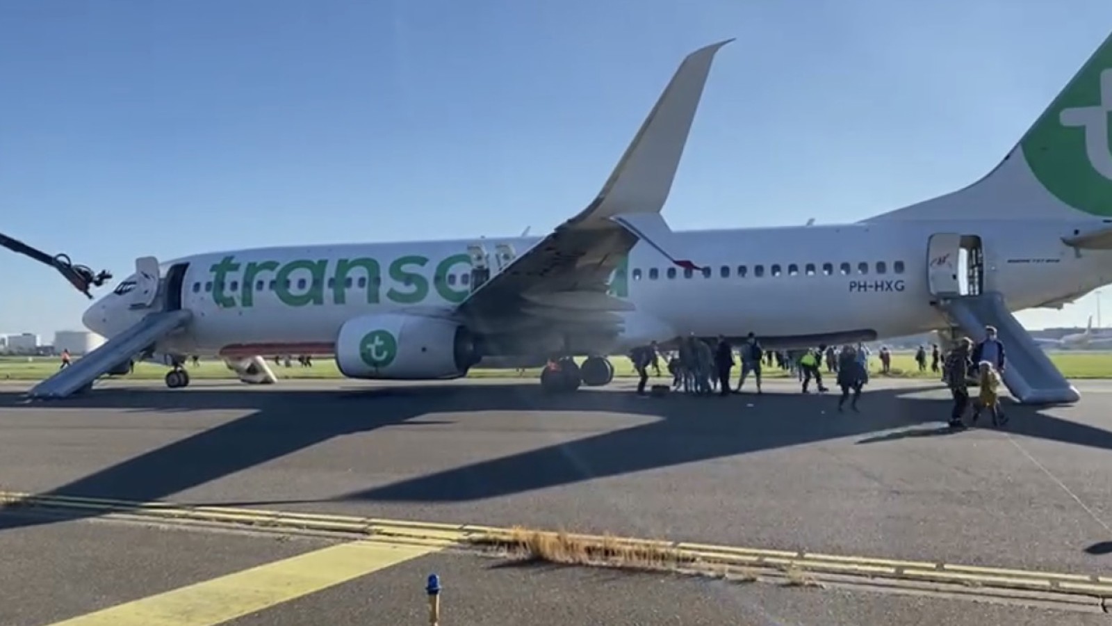 Passagier over ontruimde Transavia-vlucht: "Er werd nog geschreeuwd, no luggage!" Nieuws