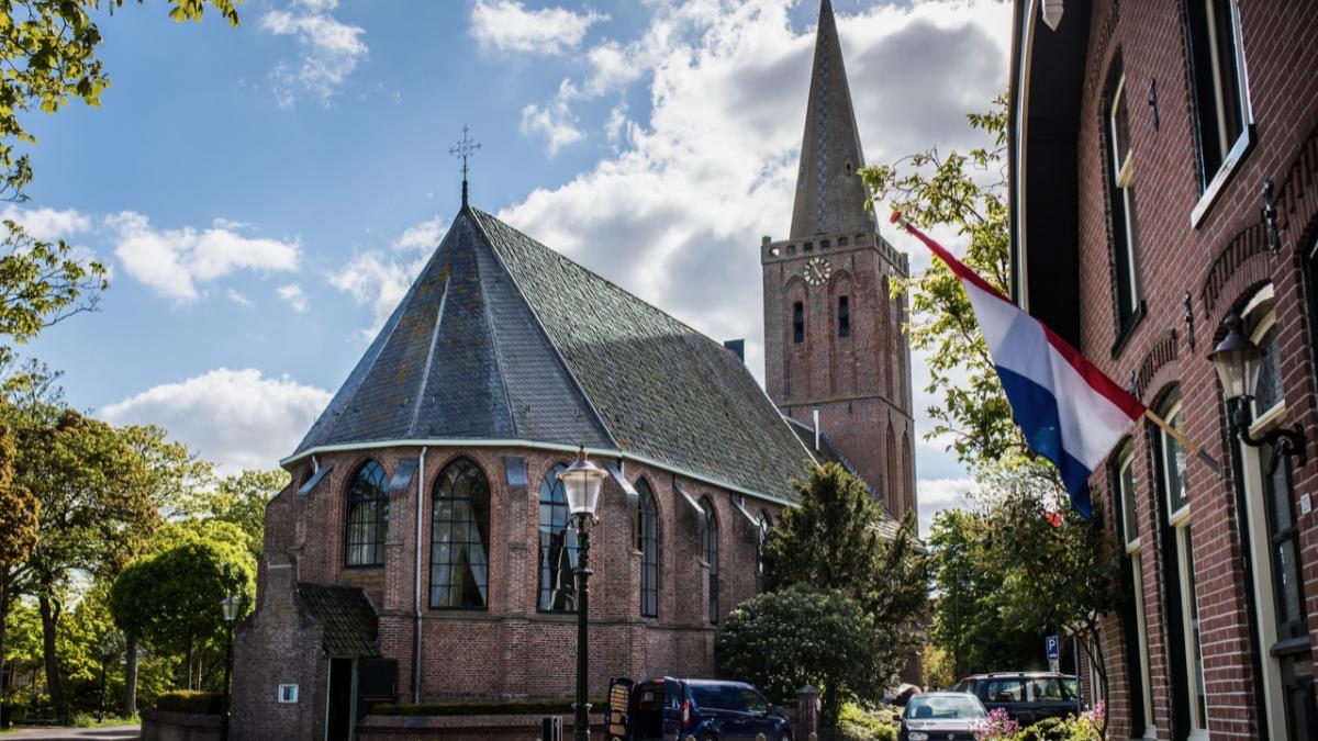 Geen kapper beschikbaar in Twisk, kapsalontheater gaat niet door