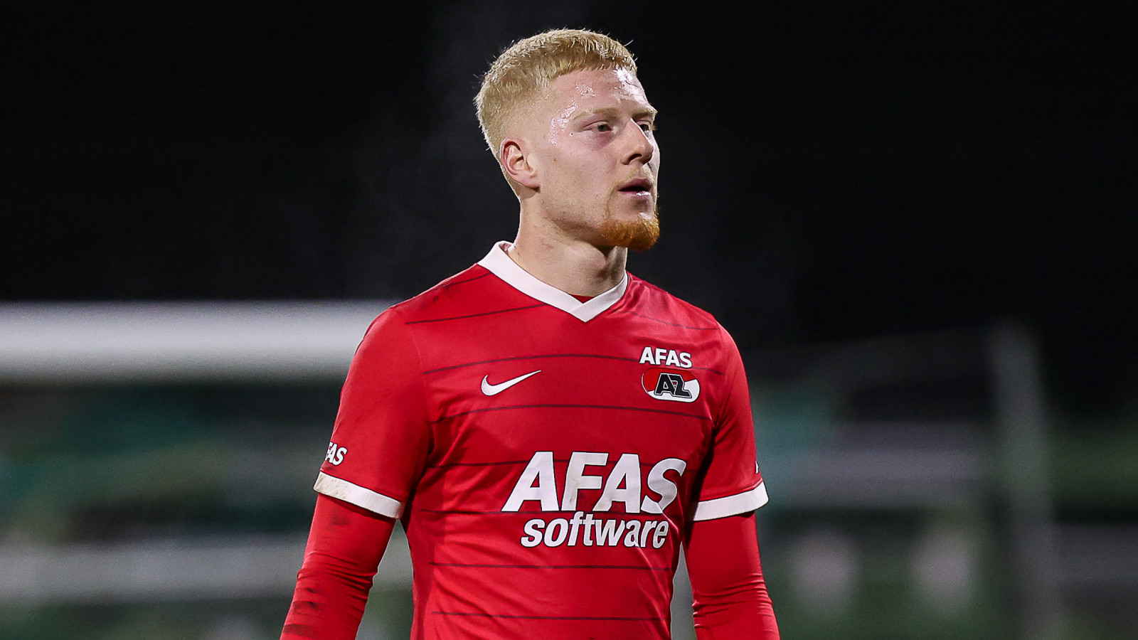 Jong AZ-basisdebutant Meerdink treedt in voetsporen van zijn vader - NH Nieuws