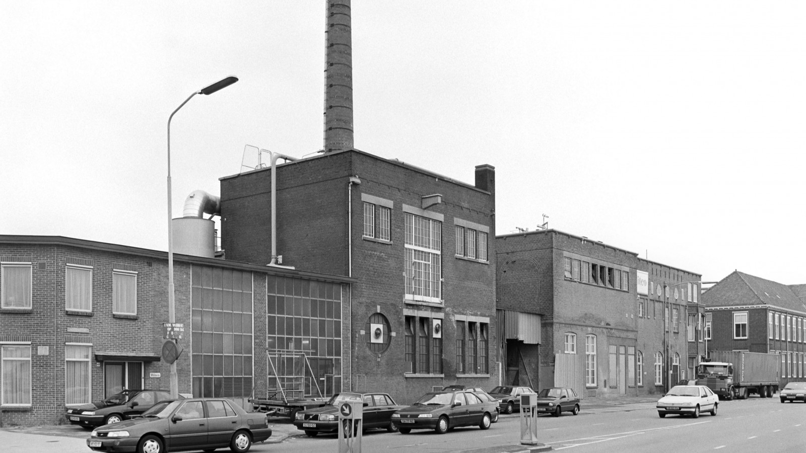 Petrochemisch bedrijf Sonneborn / Witco aan de Spaarndamseweg in Haarlem 