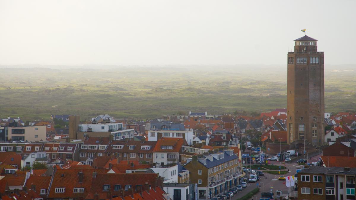 Voorlopig geen extra asielzoekers naar Zandvoort, Velsen vangt hen op