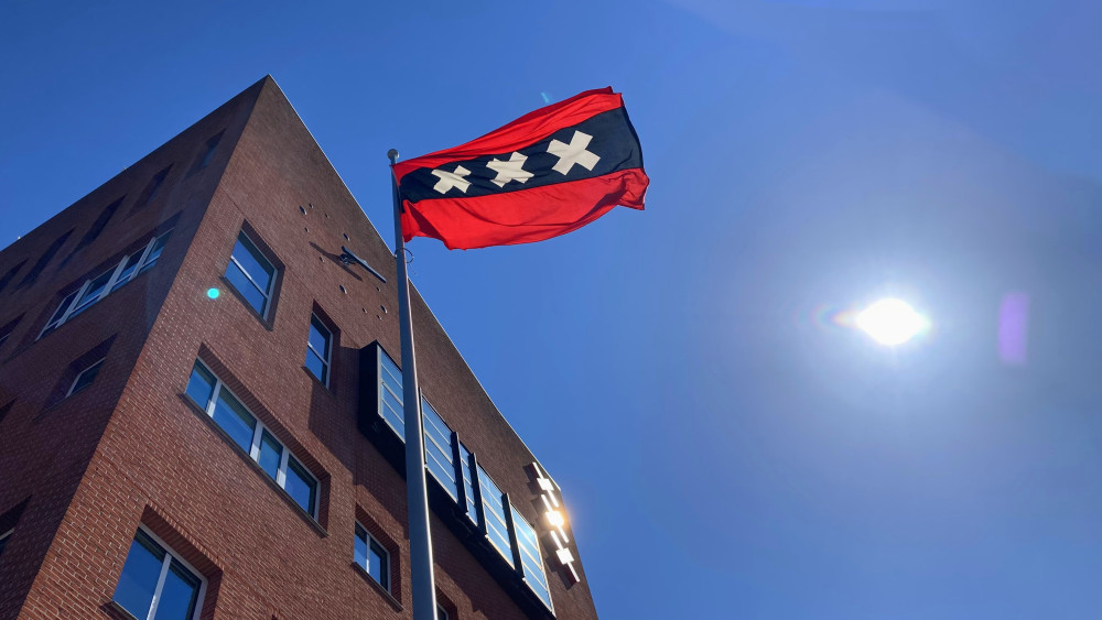 District chairs recommend: keep three executive board members per district