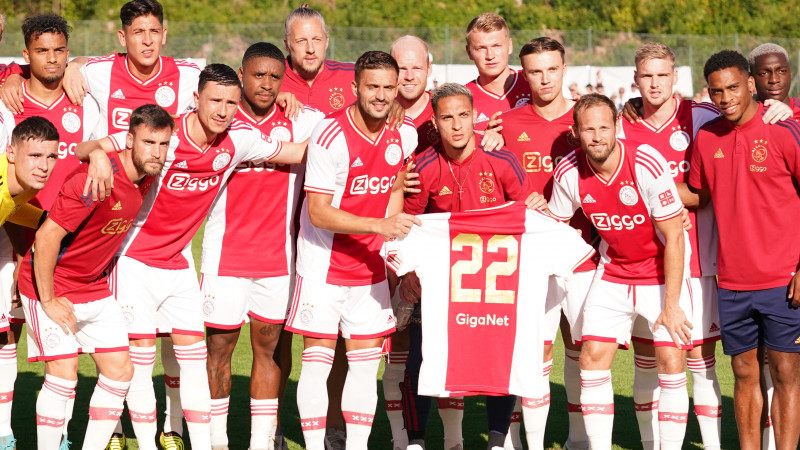 Ajax steekt Sébastien Haller een hart onder de riem
