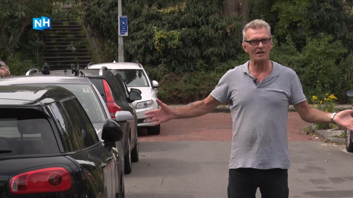 Tachtig parkeerplaatsen weggehaald in Amsteldorp: 