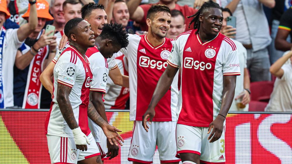 Ajax krijgt loodzwaar competitie-einde, FC Volendam sluit af tegen concurrenten - NH Nieuws