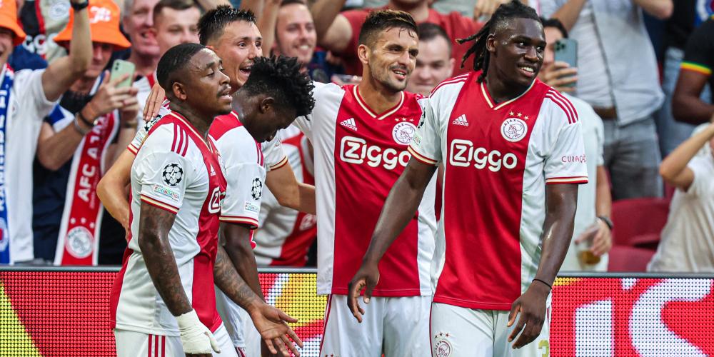 Ajax dankzij wervelende eerste helft met speels gemak langs Rangers FC - NH  Nieuws