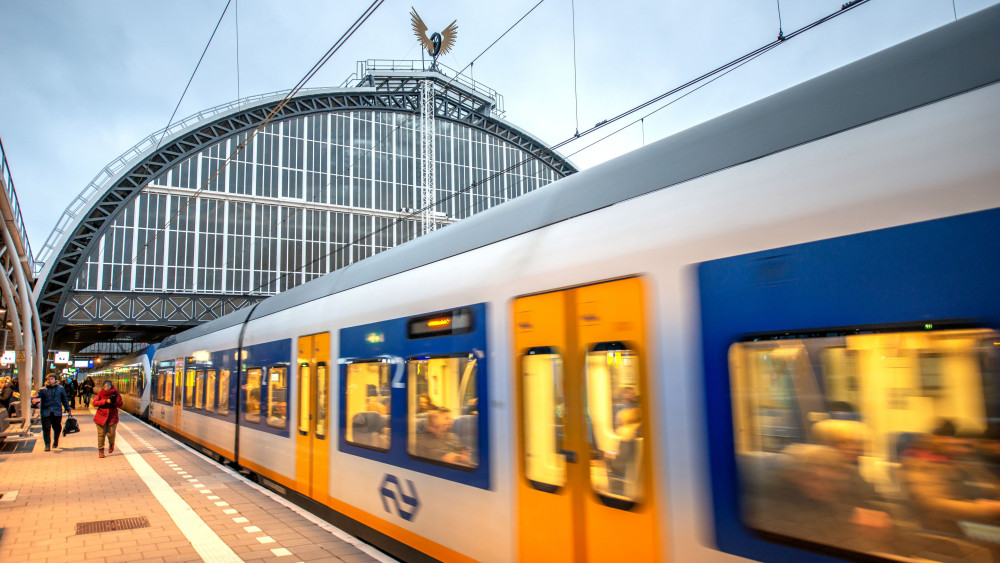 Geen Treinen Tussen Amsterdam Sloterdijk En Haarlem: Hoe Reis Je Dan ...