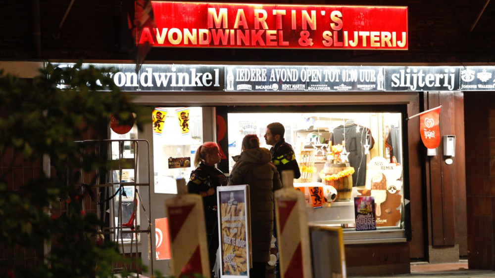 Karl Blanke Overval op avondwinkel in Amsterdam-West - NH Nieuws