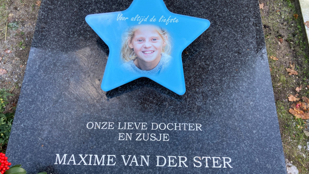 Het graf van Maxime van der Ster