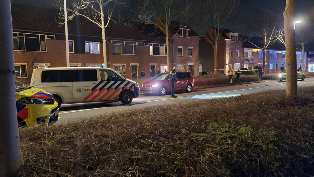 Voetganger zwaargewond na aanrijding in Alkmaar.