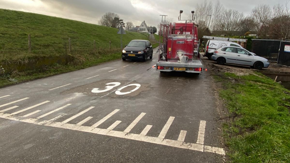 Protestactie bewoners Katwoude succesvol: maximumsnelheid nu 30 km per uur