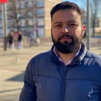 Syriër Khalil leeft tussen hoop en vrees: &quot;Mijn moeder is daar nog, ze leeft op straat&quot;