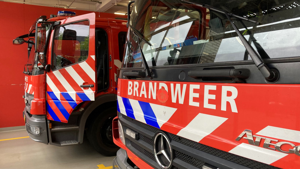 Brandweer stock ladderwagen stock brandweerauto stock brandweerwagen stock brandweerkazerne stock