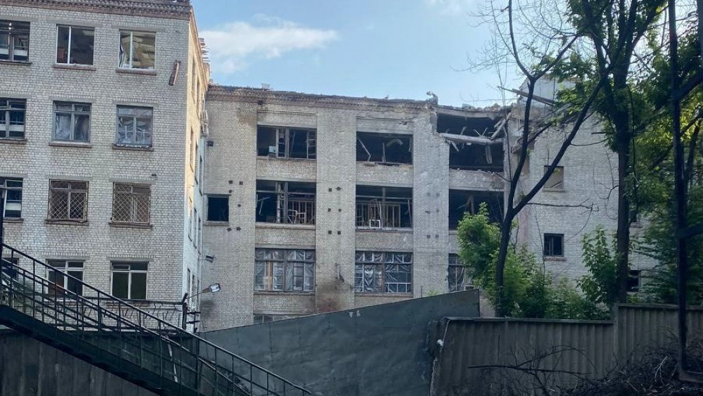 Verwoestte school Kiev