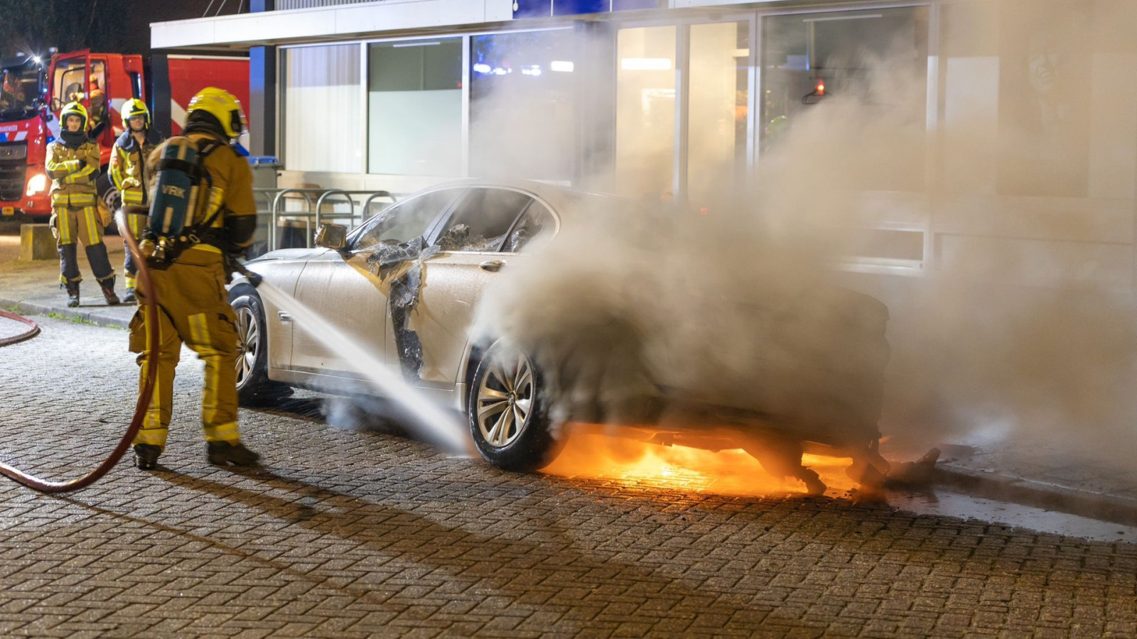 BMW uitgebrand in Badhoevedorp NH Nieuws