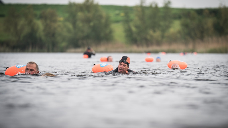 Training Swim To Fight Cancer