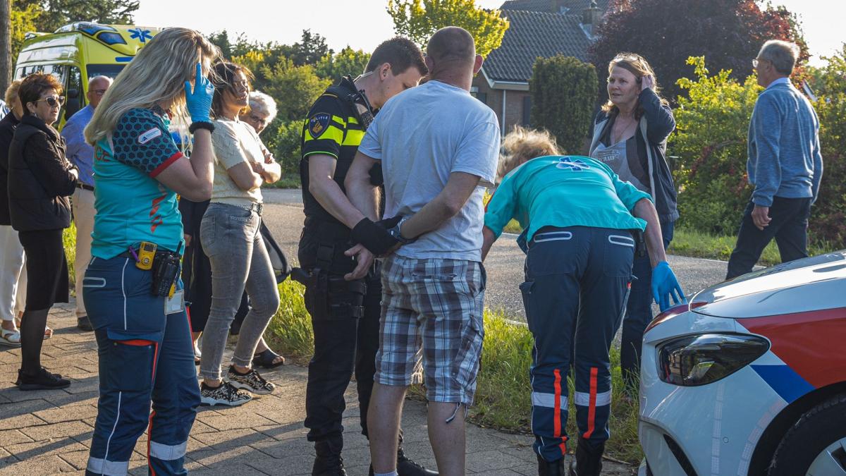 Buurt stopt dronken brokkenmaker Zwaanshoek na ontsnappingspoging