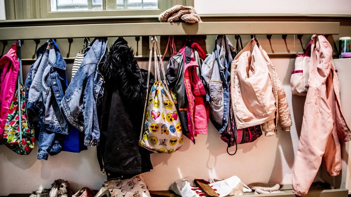 Zorgen en politieke vragen om overvolle scholen Langedijk