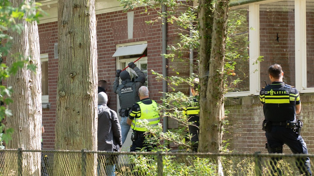 Politie-actie Nimrodlaan in Hilversum