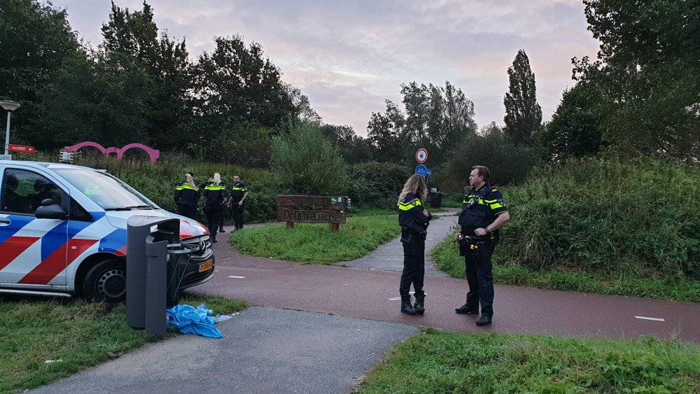 Lichaam Gevonden In Park Amsterdam Nieuw-West, Recherche Onderzoekt ...