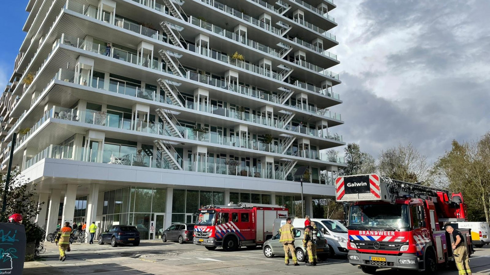 Explosie Haarlemmerweg: Twee Bouwvakkers Gewond, Gevaarlijke Gassen ...