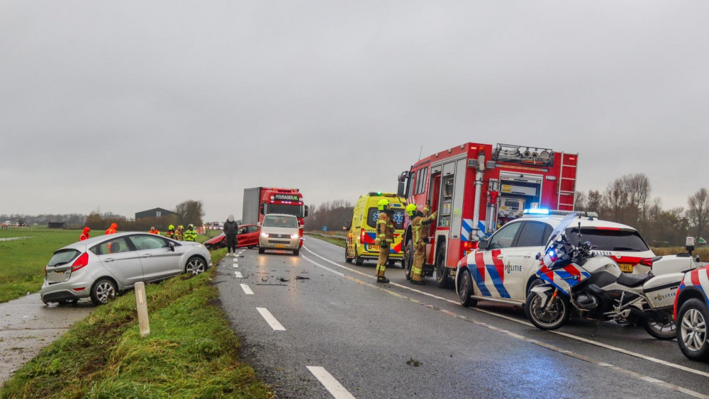 Automobilist Botst Mogelijk Onder Invloed Frontaal Op Tegenliggers N9 ...