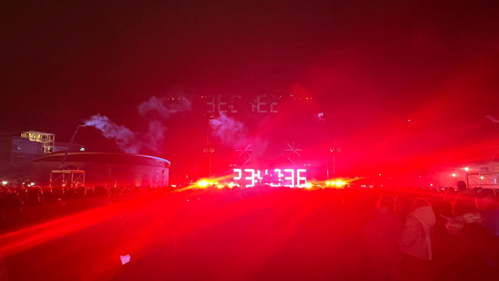 Opnieuw lichtshow op Museumplein tijdens oud en nieuw "Maar dan nog