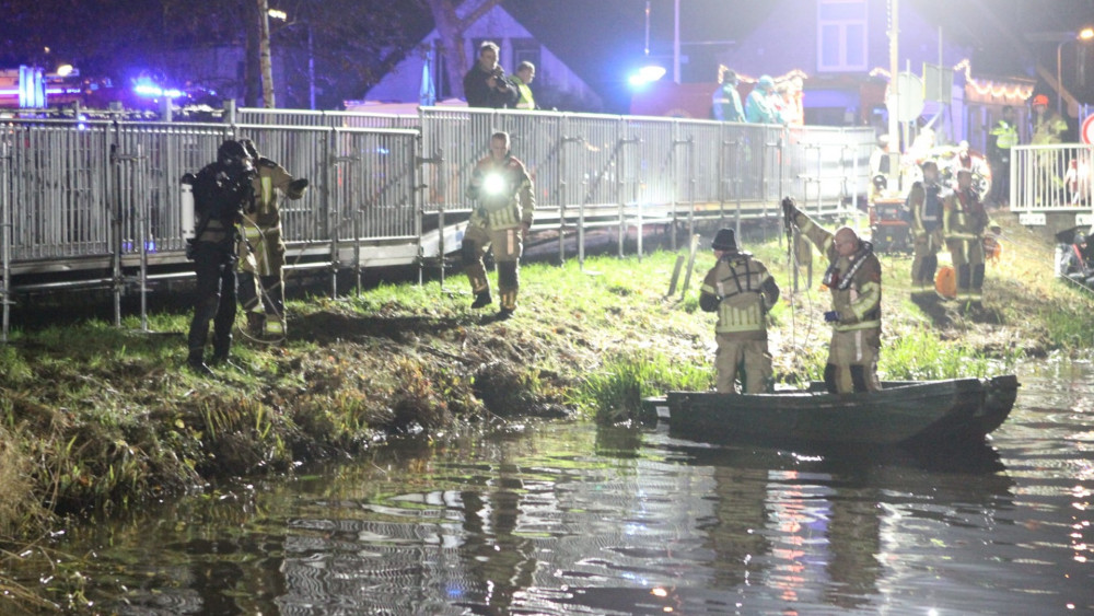 Man 54 Uit Wormerveer Al Dagen Vermist Duikers Zoeken In Het Water