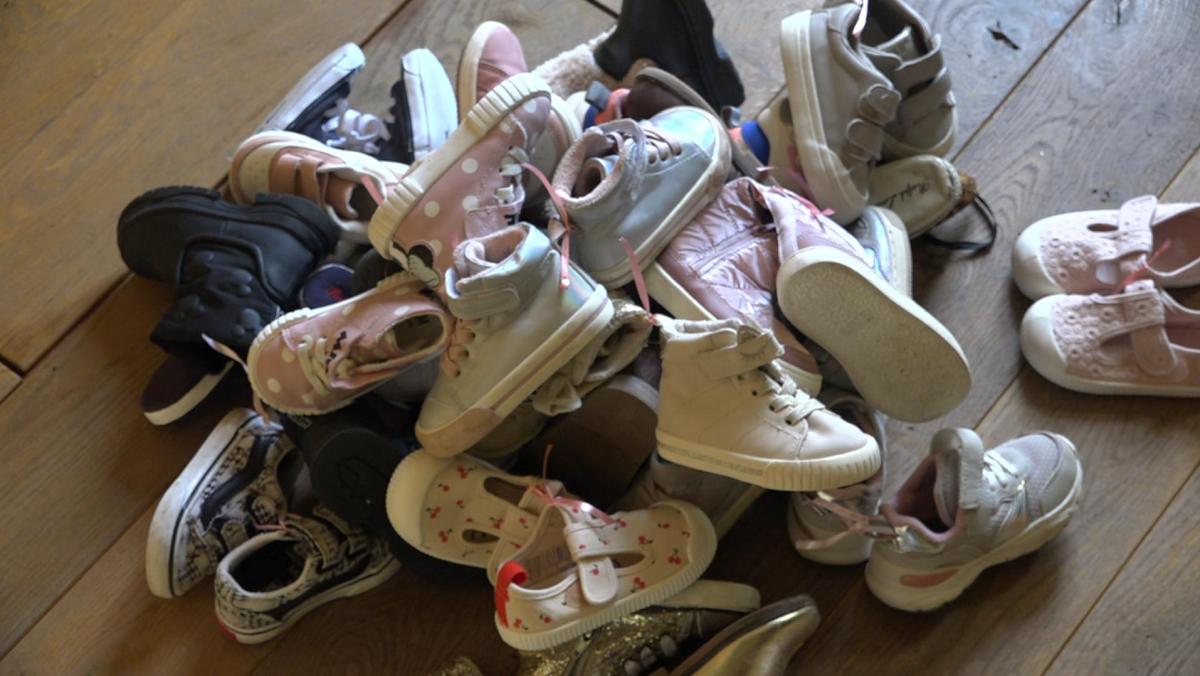 Schoentjes inzamelen als protest tegen Palestijnse kinderdoden: 