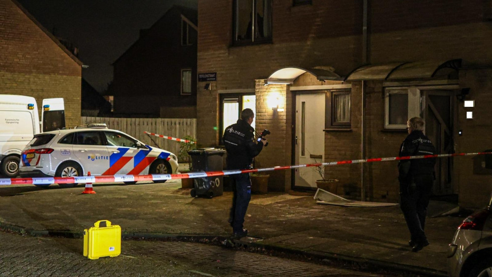 Explosie Bij Woning Aan De Tefelenstraat In Amsterdam-Zuidoost - NH Nieuws