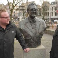 Johnny Jordaan is na 100 jaar nog altijd niet weg te denken uit z&#x27;n oude buurt