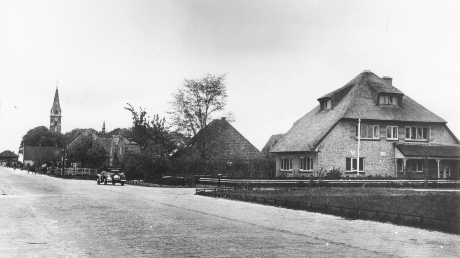 De oude Middenweg, de historische polderstrook