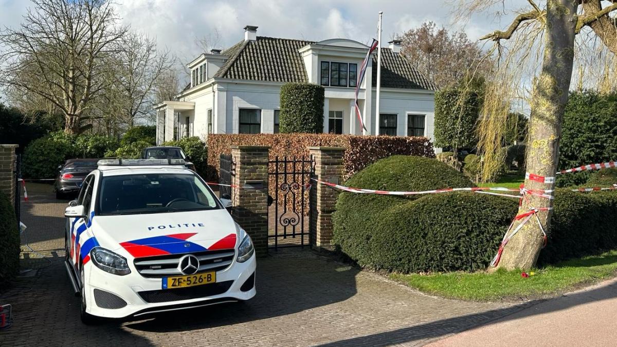 Schellinkhouters al dagen 'van de rel' door politieonderzoek naar dode dorpsgenoot