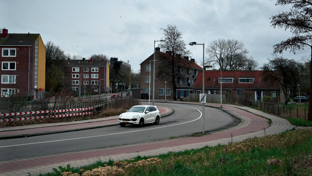 S-bocht bij Amsterdam-Geuzenveld verdwijnt na zes jaar door bouw nieuwe brug