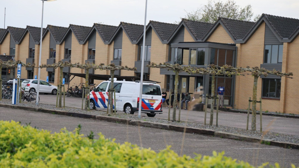 Gewonde Bij Steekpartij In Asielopvang In Heiloo, één Verdachte ...