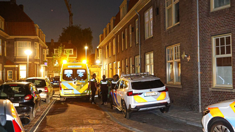 Hoogbejaarde Amsterdammer (91) gewond na woningoverval, mogelijk niet eerste keer