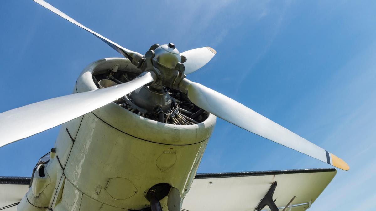 Man raakt zwaargewond na parachute-ongeluk op Texel