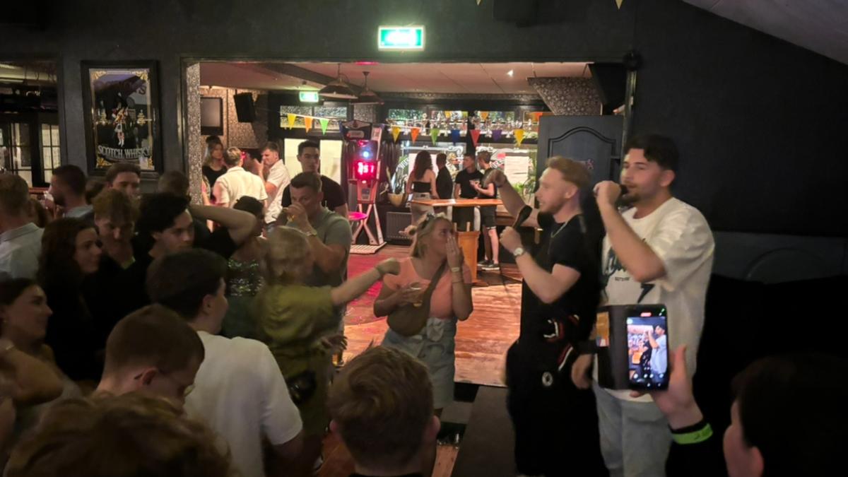 Hoornse hiphop: Emre en Bradley treden voor het eerst op tijdens kermis Ursem