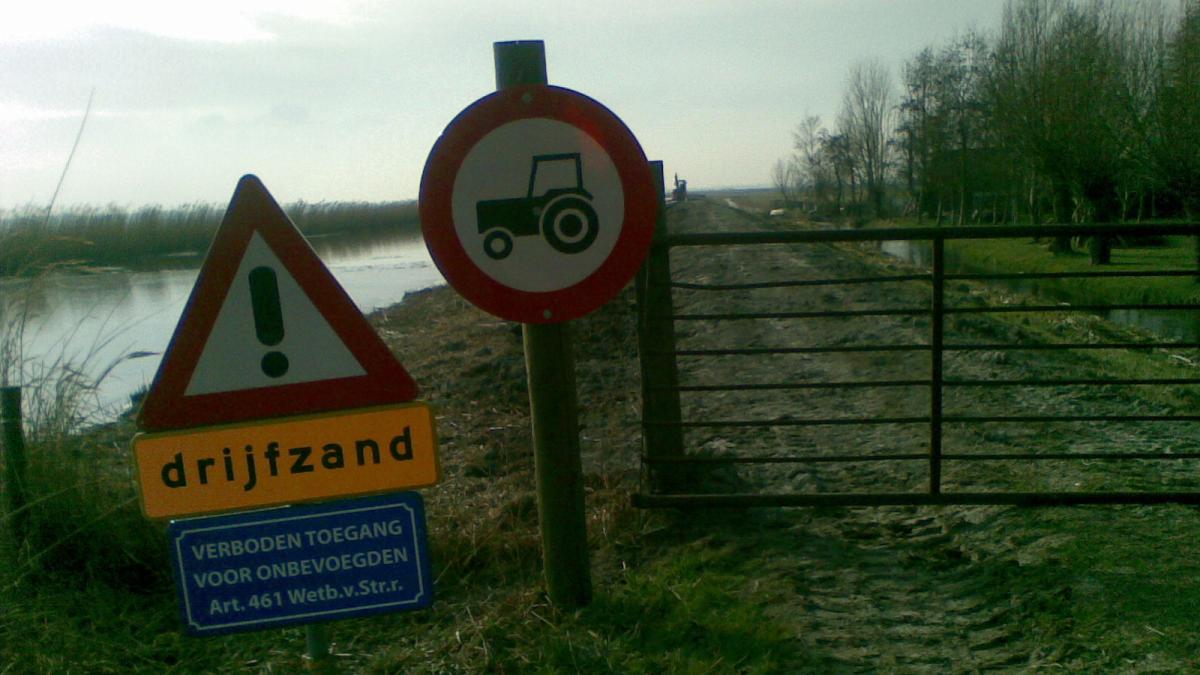 Dijkwerkzaamheden tussen Jisp en Neck