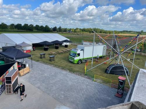 Het leek einde verhaal, maar de kermis in Wijdenes gaat vandaag tóch ...