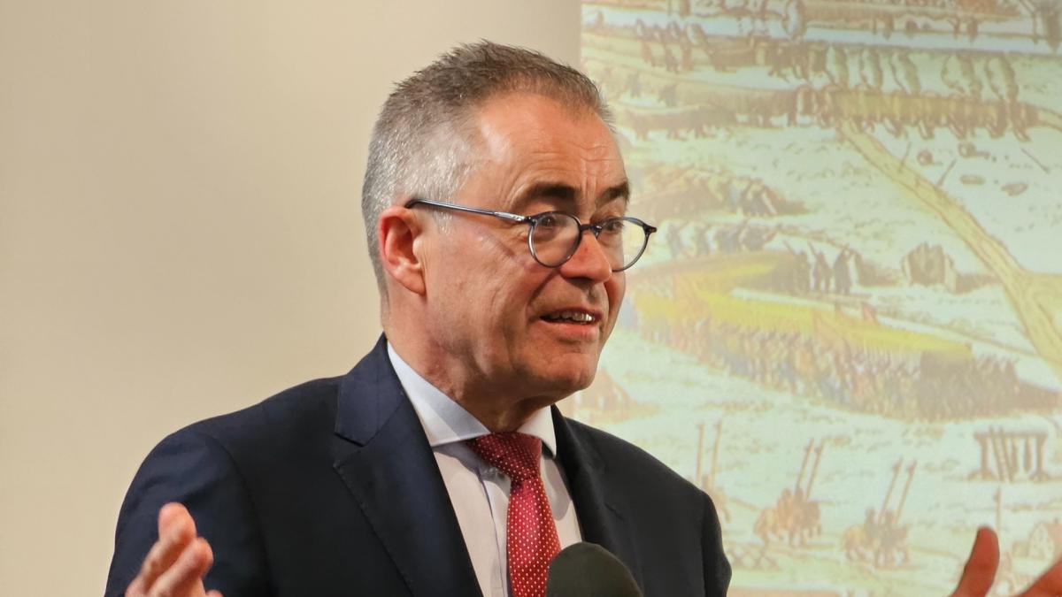 Piketdienst voor ambtenaren? Haarlem zoekt oplossing voor weekendloket