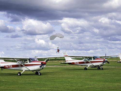 Texel parachutist dies after bounce: “He was an attractive man”