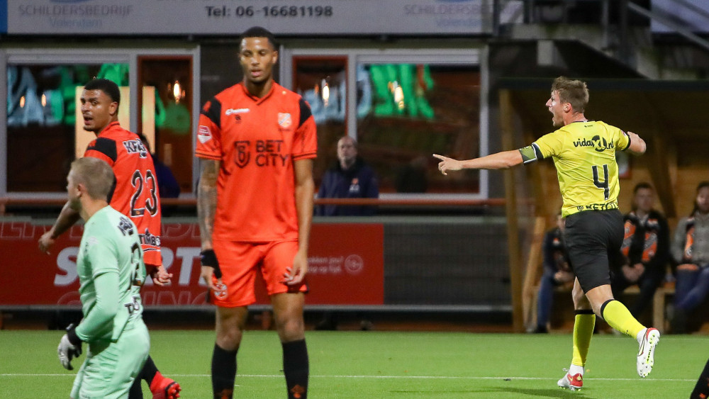 Lees Terug: Pijnlijke Nederlaag Volendam Tegen VVV; Jong AZ Geeft Ruime ...