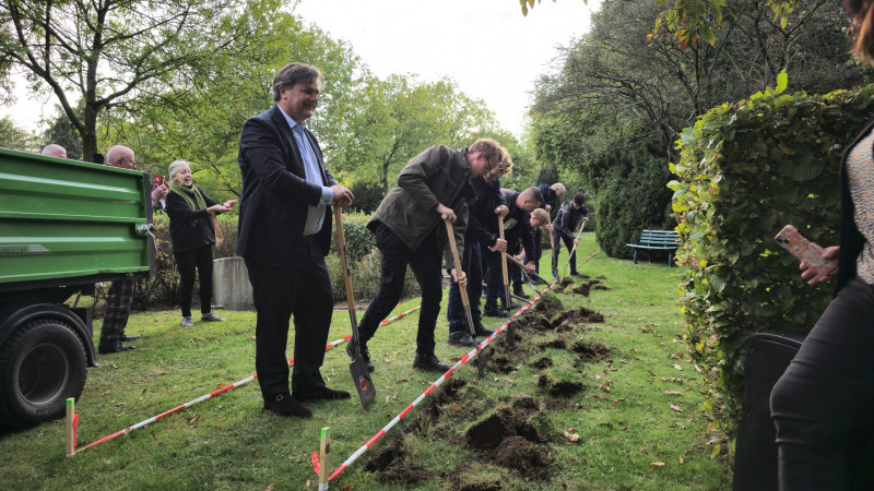 Opening aanleg tweede natuurbegraafplaats in Hilversum