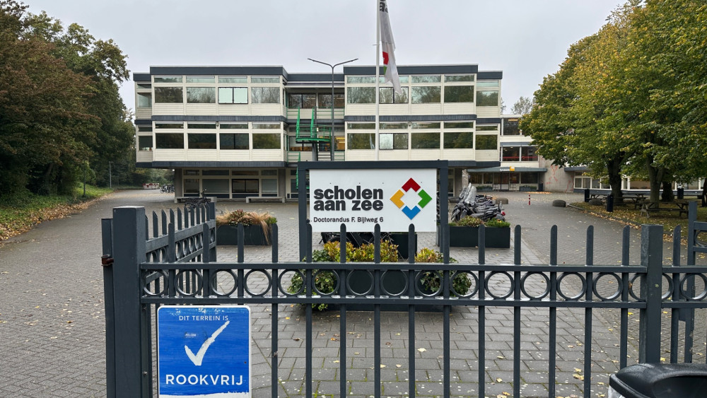 Helderse school is vapende scholieren zat en voert strenge regels in