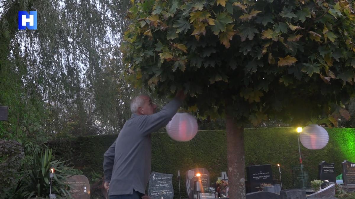 Honderden fakkels en lampionnen: met Allerzielen zet Ton overledenen extra in het licht
