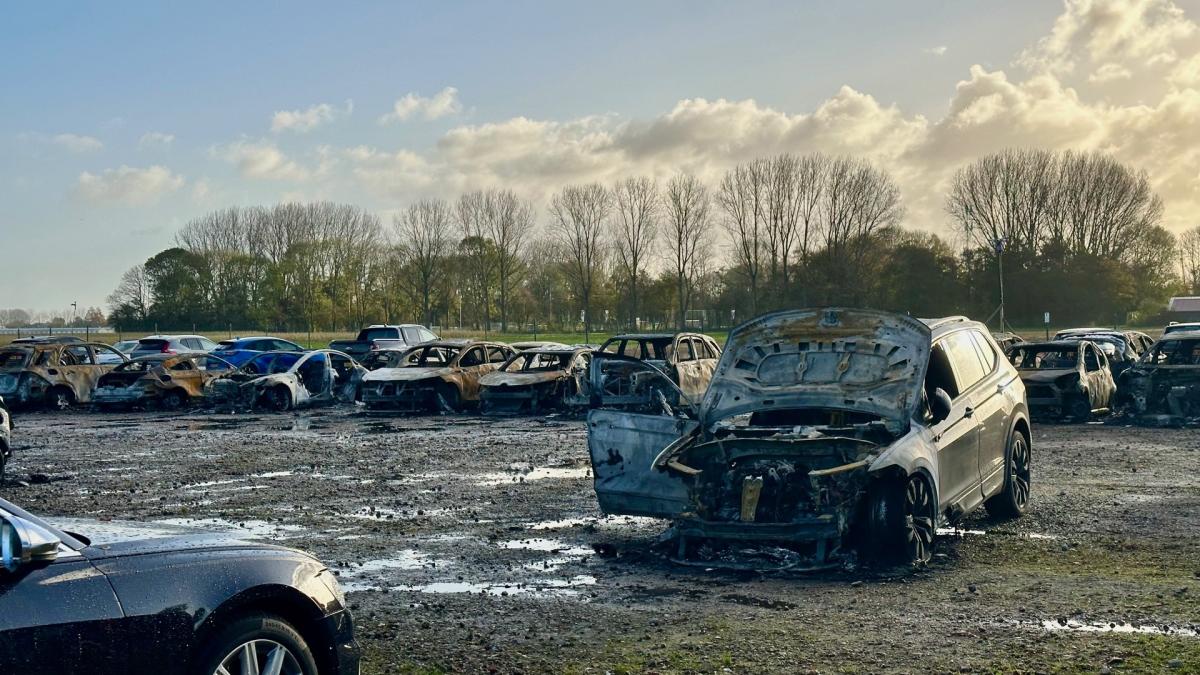 Fire at Schiphol car park sets tongues wagging: “I’ve never seen anything strange”